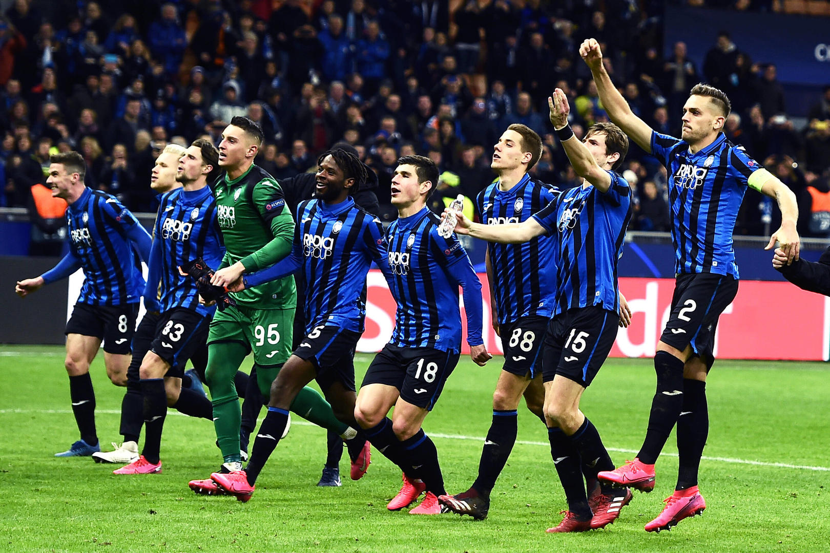 关于瓦伦西亚战胜米兰，取得宝贵胜利稳固积分榜的信息