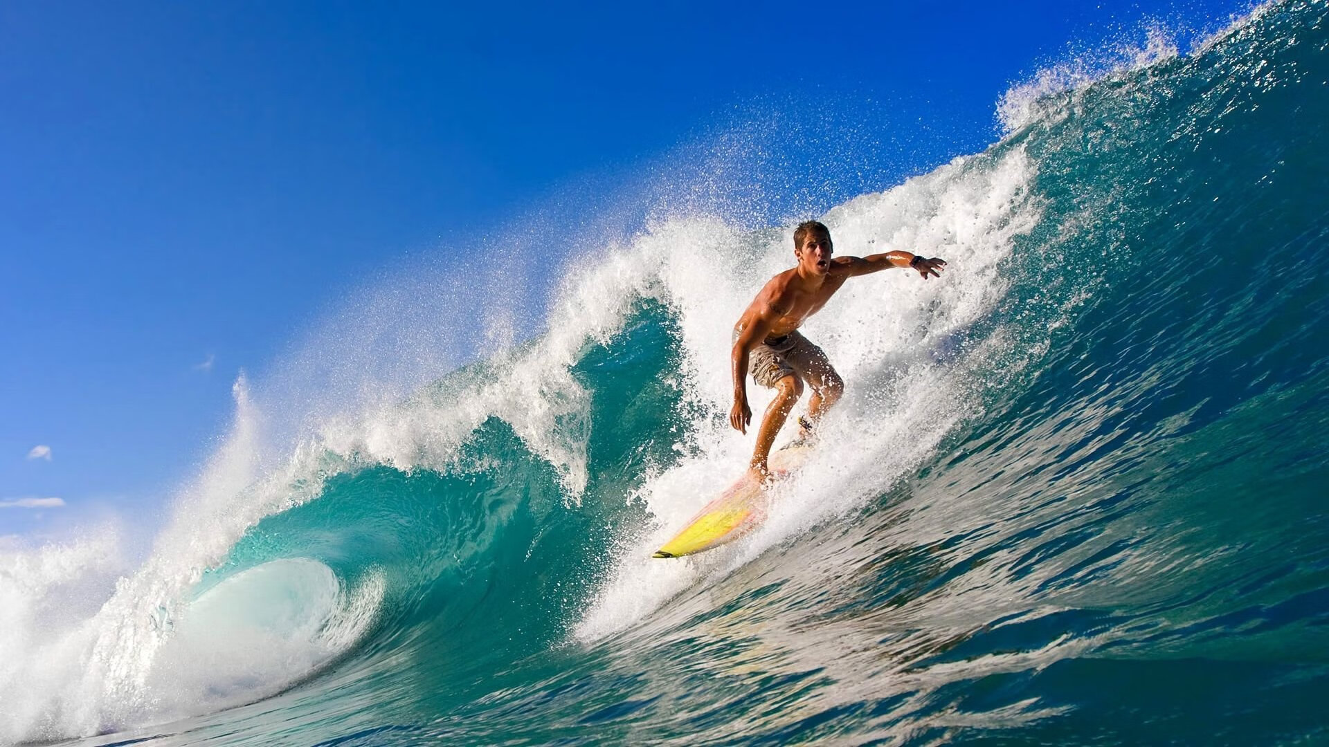 C罗关键先生本色尽显,曼城战术体系击溃几内亚式征服对手